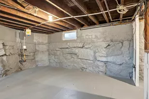 117 Webster St, Manchester, NH 03104 - Photo 23