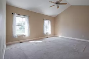 12 Torrey Pines Cir, Plaistow, NH 03865 - Photo 19
