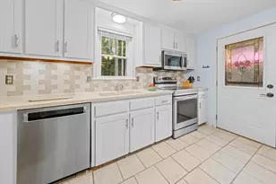 17 Centennial Dr, Webster, NH 03303 - Photo 7