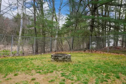 21 W Chamberlain Road, Merrimack, NH 03054 - Photo 13