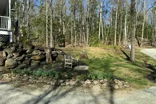 1071 Montalona Rd, Dunbarton, NH 03046 - Photo 9