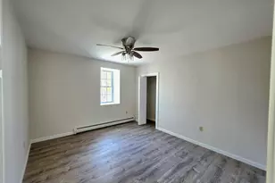 26 Mechanic St, Winchester, NH 03470 - Photo 25