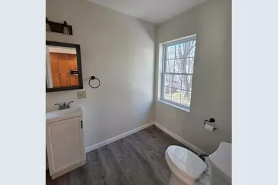 26  Mechanic Street, Winchester, NH 03470 - Photo 9