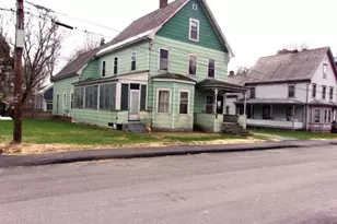 16 Beech St, Haverhill, NH 03785 - Photo 3