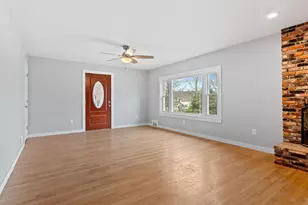 4 Laplante Ave, Claremont, NH 03743 - Photo 3