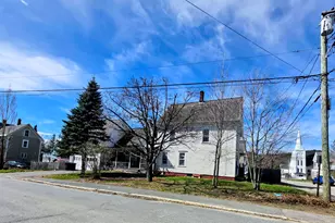 10 Pine St, Haverhill, NH 03785 - Photo 5