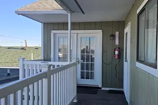 12 G St, Hampton, NH 03842 - Photo 9