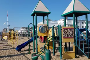 12 G St, Hampton, NH 03842 - Photo 17