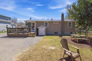 18 Massachusetts Ave, Laconia, NH 03246 - Photo 39