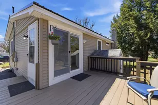 18 Massachusetts Ave, Laconia, NH 03246 - Photo 45