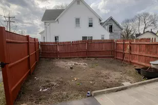 352 Taylor St, Manchester, NH 03103 - Photo 23