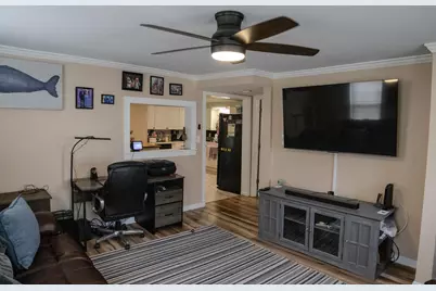 352 Taylor Street, Manchester, NH 03103 - Photo 11