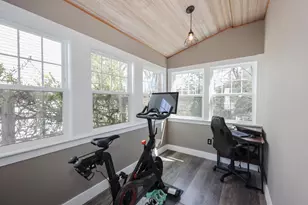 279 Sagamore St, Manchester, NH 03104 - Photo 27