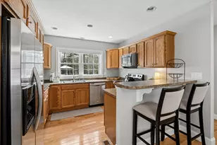 70 Greenmeadow Ln, Bedford, NH 03110 - Photo 27