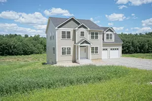78 Island Pond Rd, Derry, NH 03038 - Photo 3