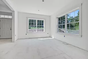 78 Island Pond Rd, Derry, NH 03038 - Photo 11