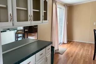 22 Wayne Dr, Derry, NH 03038 - Photo 15