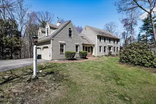 31 Boxwood Rd, Bedford, NH 03110 - Photo 3