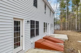 17C Mustang Dr, Litchfield, NH 03052 - Photo 7
