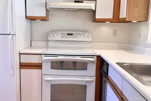 61 Windsor Ct, Keene, NH 03431 - Photo 5