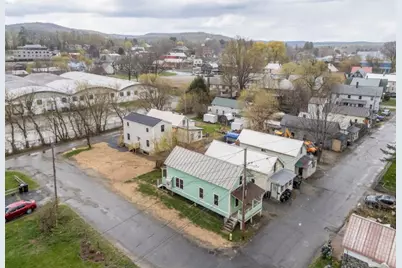 38 Jarvis Street, Windsor, VT 05089 - Photo 15
