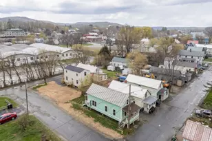 38 Jarvis St, Windsor, VT 05089 - Photo 15