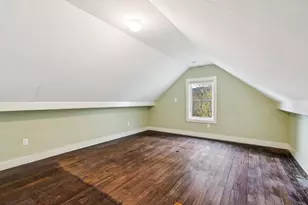 38 Jarvis St, Windsor, VT 05089 - Photo 11