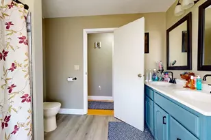 14 Ferry Rd, South Hero, VT 05486 - Photo 25
