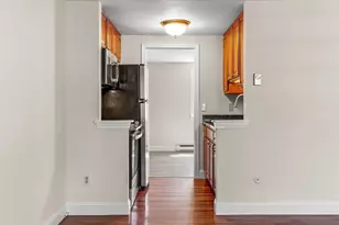 93 Henry Law Ave, Dover, NH 03820 - Photo 5