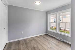 319 Salmon Ave, Portsmouth, NH 03801 - Photo 17