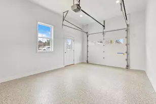 319 Salmon Ave, Portsmouth, NH 03801 - Photo 25