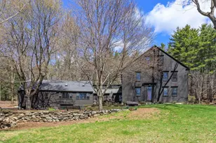515 Dowboro Rd, Pittsfield, NH 03263 - Photo 13