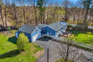 152 Dracut Rd, Hudson, NH 03051 - Photo 3