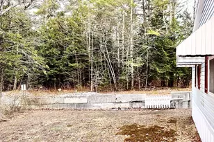 239 Bog Rd, Hillsboro, NH 03244 - Photo 17