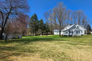 79 Maple Ave, Atkinson, NH 03811 - Photo 5