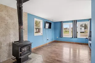 6 Darwin Dr, Stewartstown, NH 03576 - Photo 11