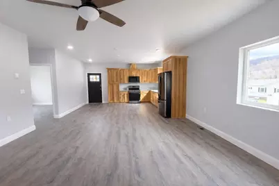 64 Evans Street, Gorham, NH 03581 - Photo 5