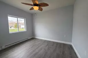 64 Evans St, Gorham, NH 03581 - Photo 9