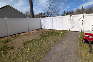 109 Spruce Dr, Farmington, NH 03835 - Photo 21