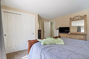 41 Friar Tuck Way, Wolfeboro, NH 03894 - Photo 23