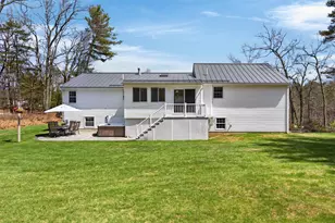 5 Maureen Ln, Hudson, NH 03051 - Photo 3