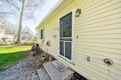 40 Bouthillette Circle, St. Albans Town, VT 05487 - Photo 27