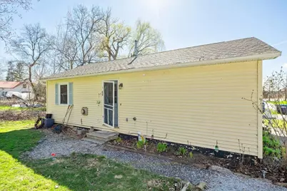 40 Bouthillette Circle, St. Albans Town, VT 05487 - Photo 23