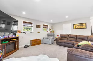 10 Harvest Ct, Littleton, NH 03561 - Photo 35