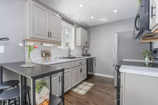 435 Second Crown Point Rd, Strafford, NH 03884 - Photo 11