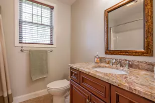 2 Jennifer Dr, Nashua, NH 03062 - Photo 19