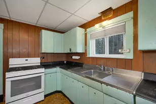 7 Bayley Ave, Plymouth, NH 03264 - Photo 11