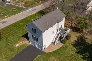 59 Rosegate Farm Dr, Manchester, NH 03109 - Photo 3
