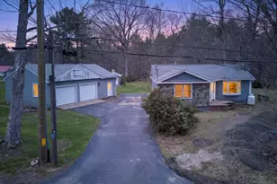 405 N River Rd, Epping, NH 03042 - Photo 1