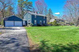 32 Hickory Dr, Amherst, NH 03031 - Photo 3